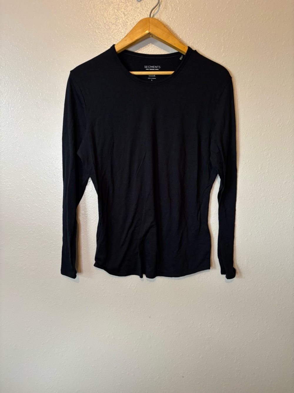Segments 100% merino wool shirt